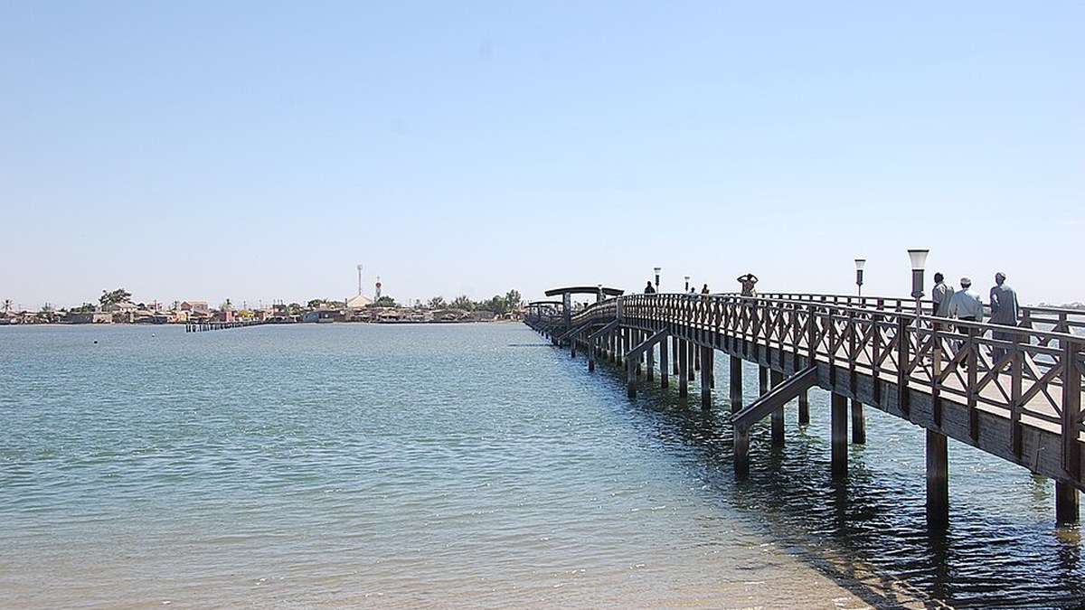Puente peatonal entre Joal y Fadiouth.